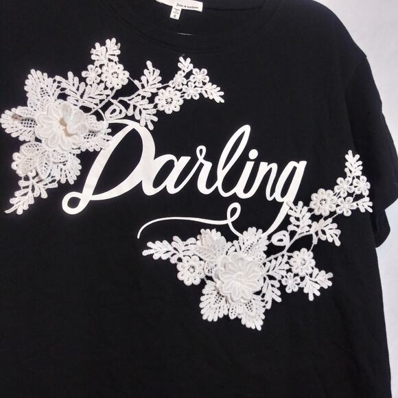 Francesca's June & Hudson Black Darling 3D Lace Floral Boxy Tee Size Small - Picture 4 of 9